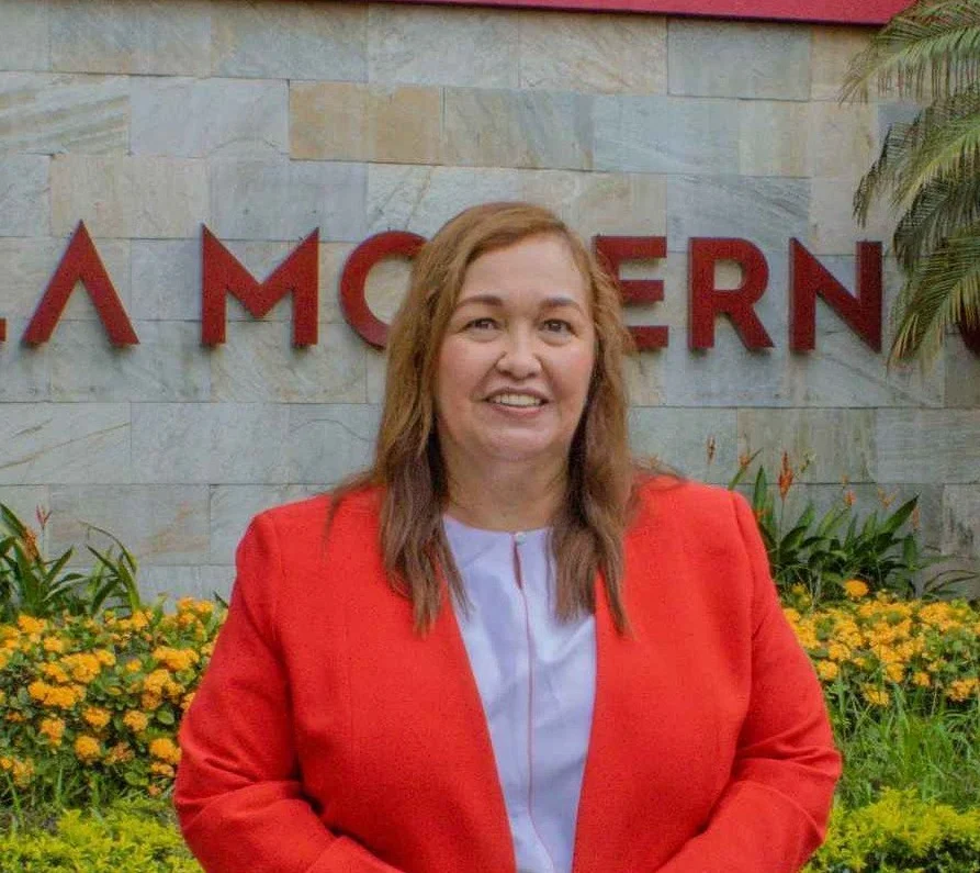Luisa  Villacreses